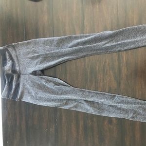 Lululemon Houndstooth Pattern Leggings